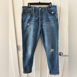 Levi’s Wedgie Skinny Straight Jeans